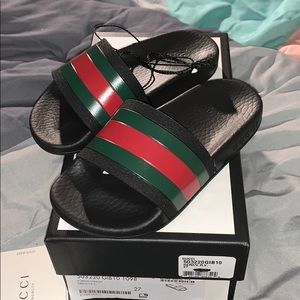 Gucci slides